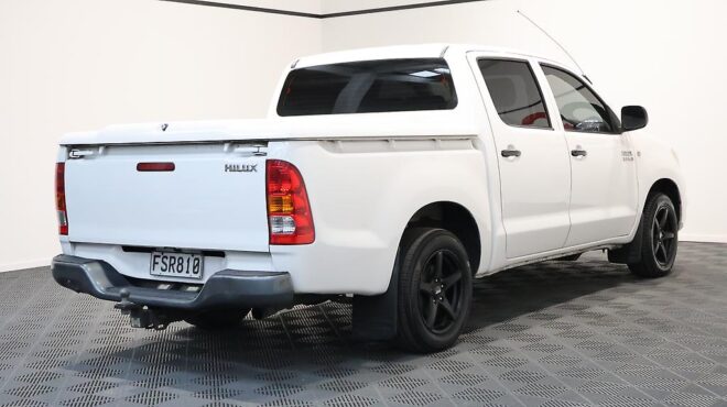 2011 Toyota Hilux 3.0TD 2WD DC 5M image 313969