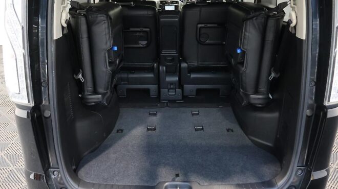 2014 Nissan Serena Highwaystar S-Hybrid image 317327