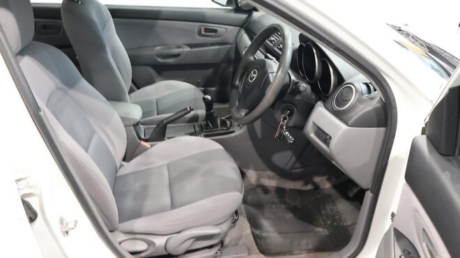 2008 Mazda Axela 5 Speed Manual image 316304