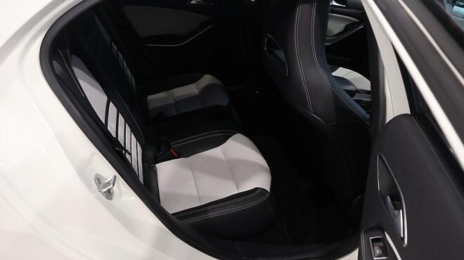 2014 Mercedes-benz A 180 Style Edition Low KMs image 315260