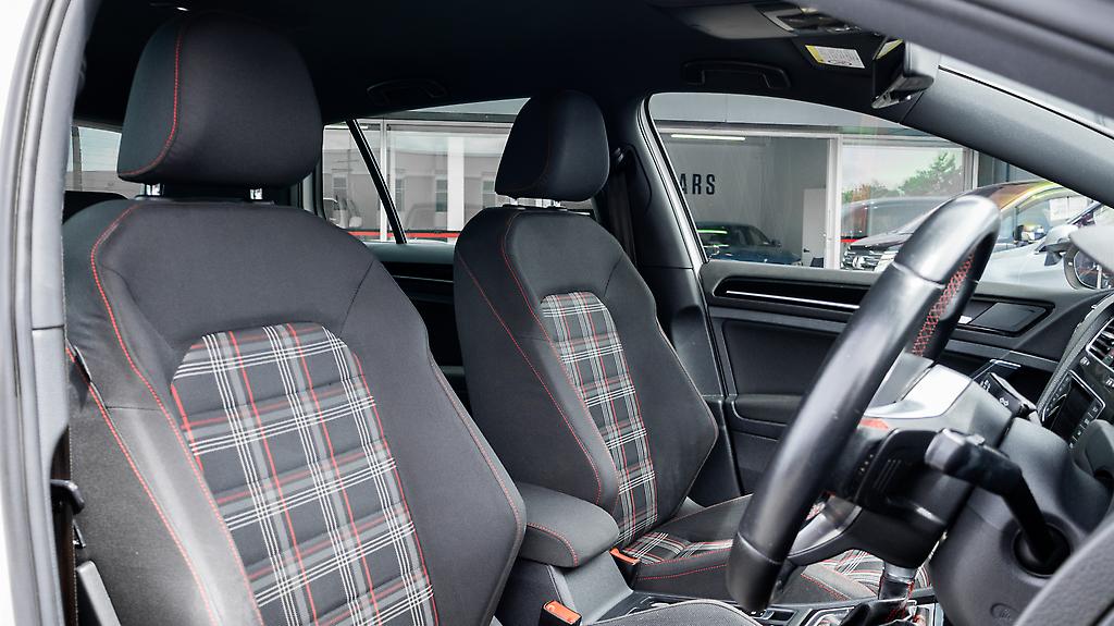 2014 Volkswagen Golf Golf GTI MK7 Tints, Black wheels image 315656