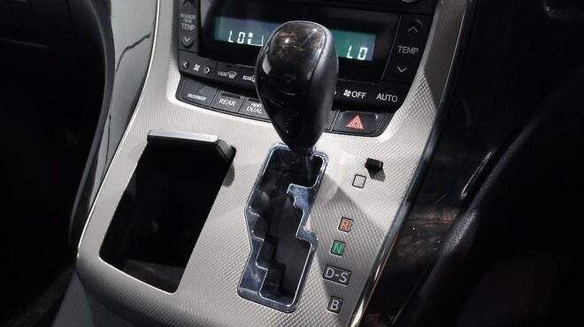 2012 Toyota Alphard image 316606