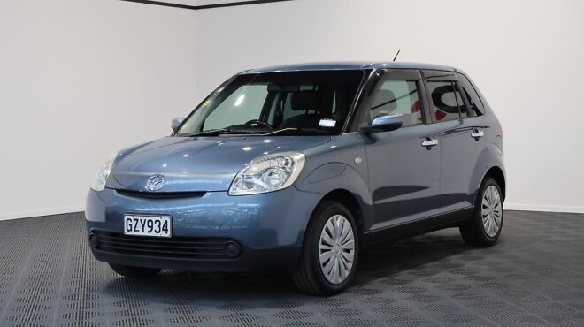 2004 Mazda Verisa image 314022