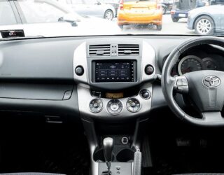 2012 Toyota Vanguard 2WD 7 Seater, Push start, image 315105