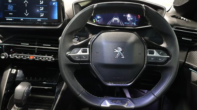 2022 Peugeot 208 GT 1.2P/6AT image 313994