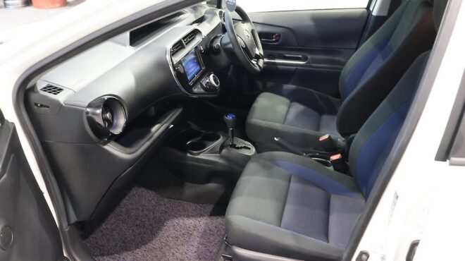 2018 Toyota Aqua G Model, Push Start, Reverse Camera, Low KMS image 316262