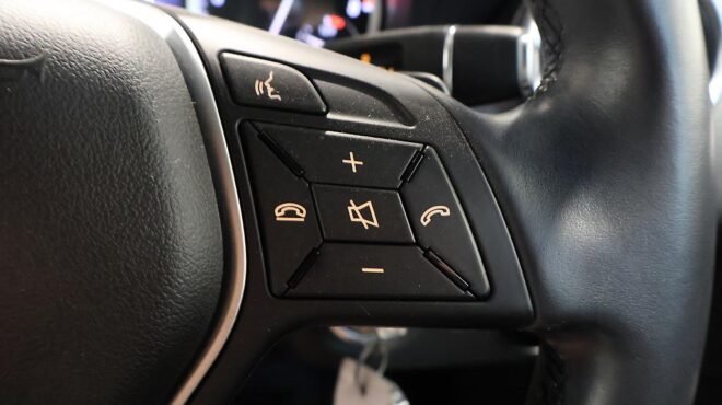 2014 Mercedes-benz A 180 Style Edition Low KMs image 315268