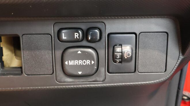 2009 Toyota Auris Alloy wheels image 315355