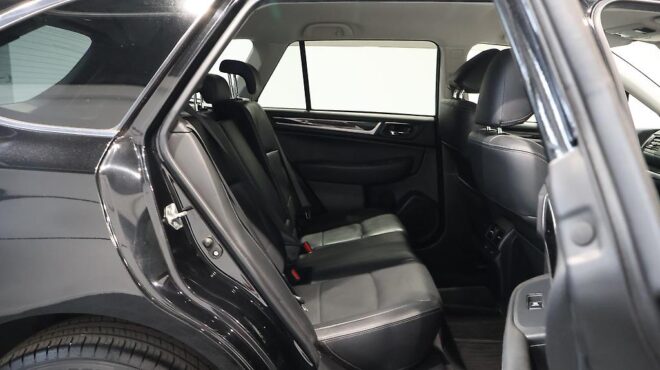 2015 Subaru Outback Limited – Leather Interior image 314931
