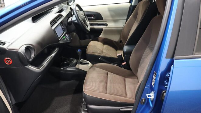 2014 Toyota Aqua G Model, Push Start, Reverse Camera image 314489