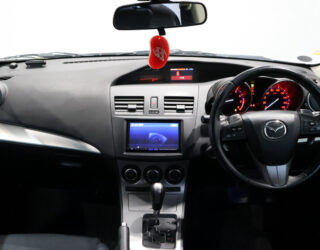 2011 Mazda Axela 20S – Black Wheels image 316824