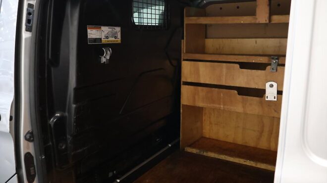 2015 Ford Transit SWB LOW ROOF MAN image 317220