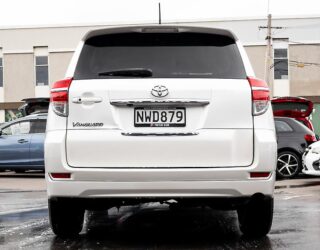 2012 Toyota Vanguard 2WD 7 Seater, Push start, image 315103