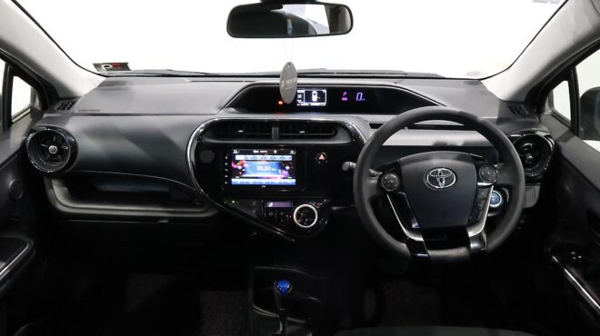 2018 Toyota Aqua G Model, Push Start, Reverse Camera, Low KMS image 316265