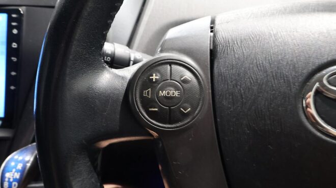 2014 Toyota Prius ALPHA HYBRID image 316083