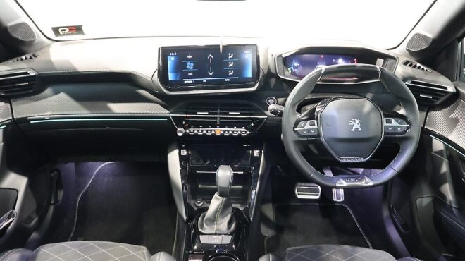 2022 Peugeot 208 GT 1.2P/6AT image 313993