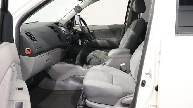 2011 Toyota Hilux 3.0TD 2WD DC 5M image 313981