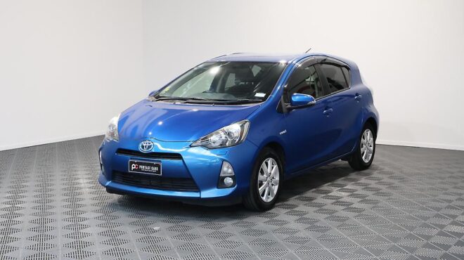 2014 Toyota Aqua G Model, Push Start, Reverse Camera image 314488