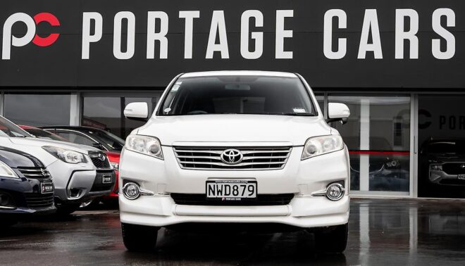 2012 Toyota Vanguard 2WD 7 Seater, Push start, image 315101