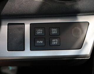 2011 Mazda Axela 20S – Black Wheels image 316821