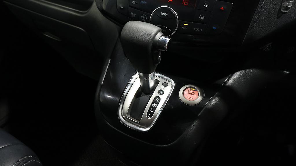 2014 Nissan Serena Highwaystar S-Hybrid image 317334