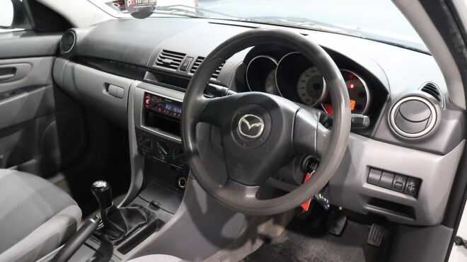 2008 Mazda Axela 5 Speed Manual image 316305