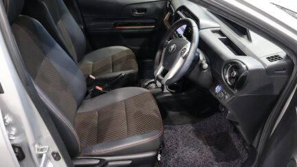 2015 Toyota Aqua X- Urban image 315282