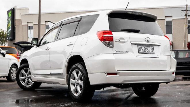 2012 Toyota Vanguard 2WD 7 Seater, Push start, image 315104