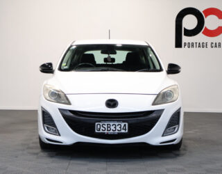 2011 Mazda Axela 20S – Black Wheels image 316810