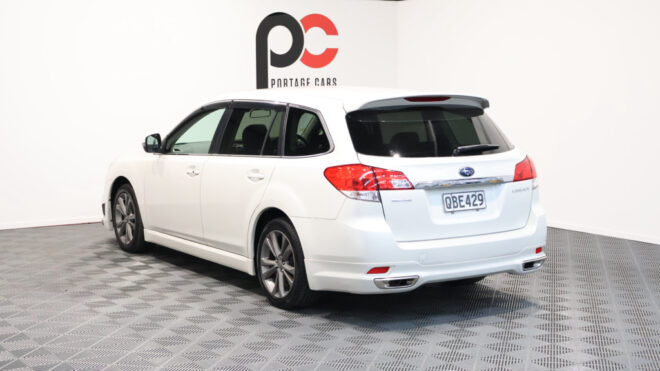 2014 Subaru Legacy AWD with Body Kit image 316833