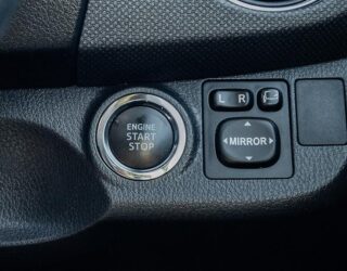 2015 Toyota Vitz F model, Push start image 316883