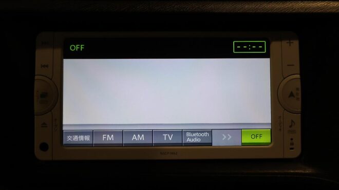 2012 Toyota Aqua Push Button Start – Alloy wheels image 318114