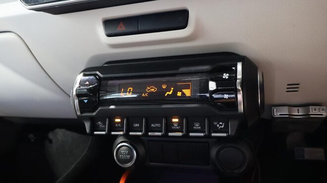 2016 Suzuki Ignis Hybrid / Push Start/ Reverse Camera image 319326