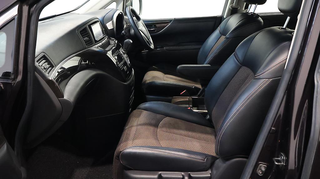 2011 Nissan Elgrand 3.5 Highway Star image 319512