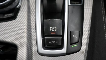 2014 Bmw 523i M-Sport Touring Wagon image 323403