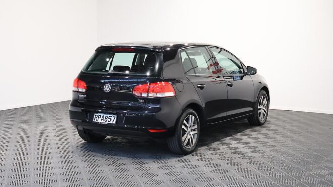 2010 Volkswagen Golf 1.4L TSI image 319485