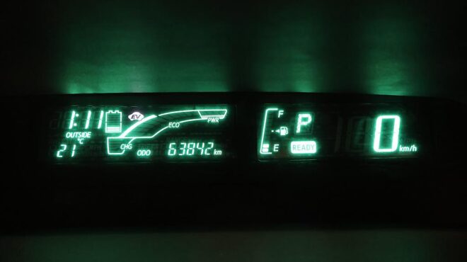 2012 Toyota Aqua Push Button Start – Alloy wheels image 318108