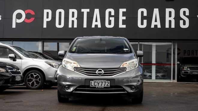 2013 Nissan Note Pure drive, I stop , Push start image 318847