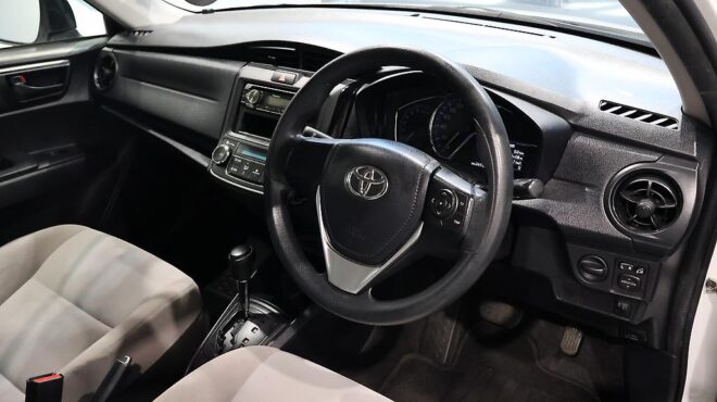 2015 Toyota Corolla AXIO image 318343