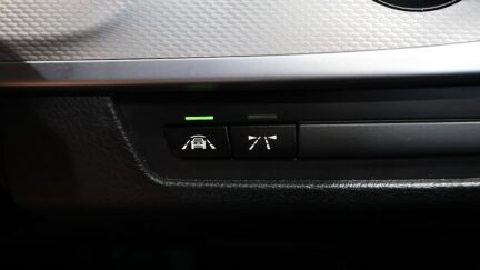 2014 Bmw 523i M-Sport Touring Wagon image 323408