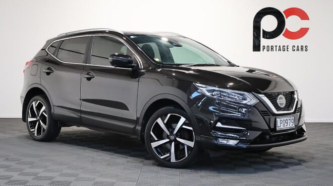 2018 Nissan Qashqai TI 2.0P/CVT image 319572