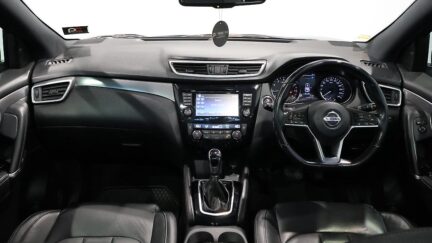 2018 Nissan Qashqai TI 2.0P/CVT image 319583