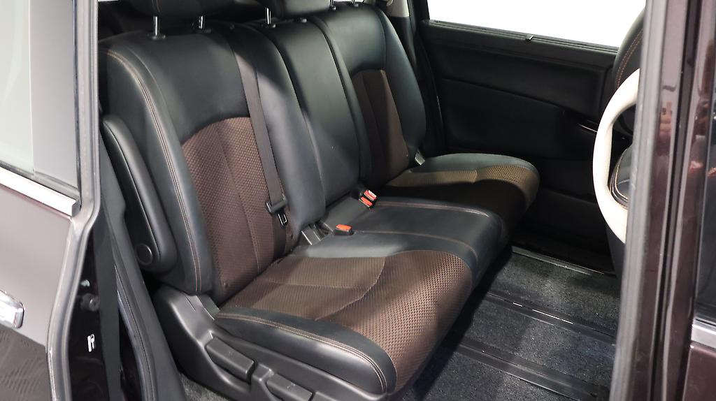 2011 Nissan Elgrand 3.5 Highway Star image 319515