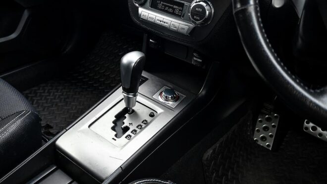 2013 Subaru Exiga Sport 2.0i Eyesight 4WD image 318325