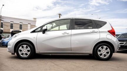 2014 Nissan Note X Emergency Break Package image 318681