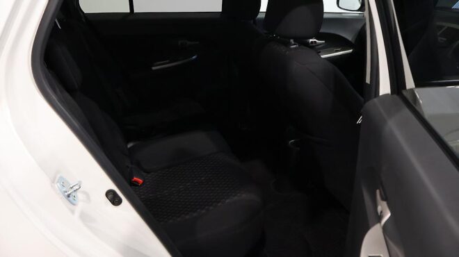 2010 Toyota Ist 1.5L Economical image 319535