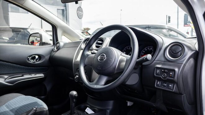 2014 Nissan Note X Emergency Break Package image 318689