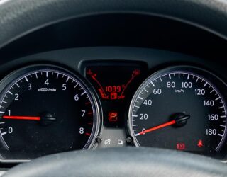 2015 Nissan Note Parking sensor, push start image 318747