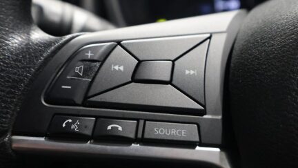 2017 Nissan Note e-Power X, Pre Collision Safety image 317640