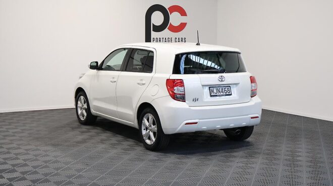 2010 Toyota Ist 1.5L Economical image 319529